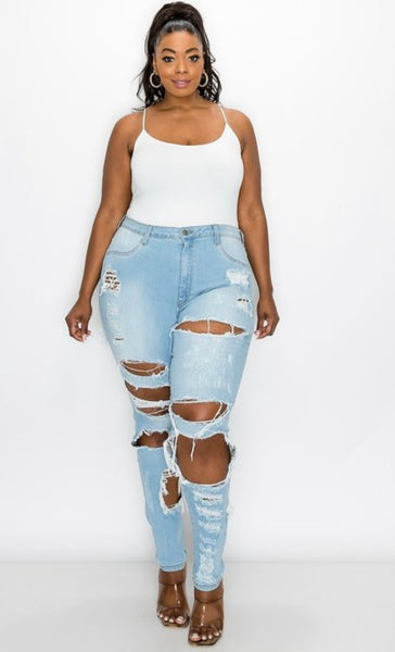 Plus Curvy Distressed Jeans